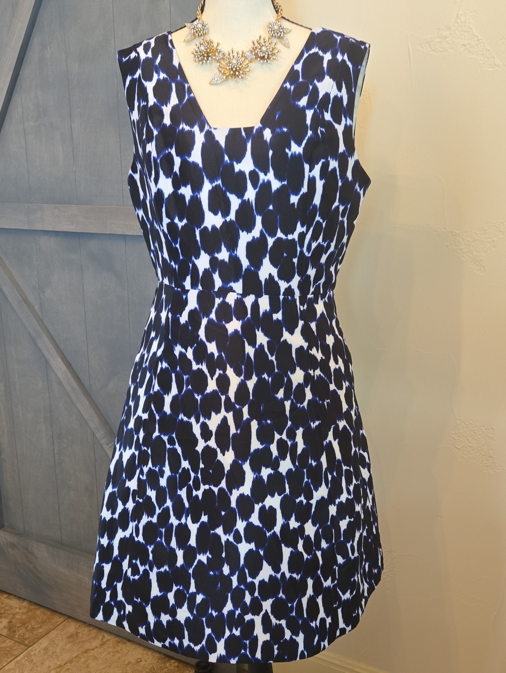 kate spade Navy and White Sleeveless V-Neck Fit & Flare Dress